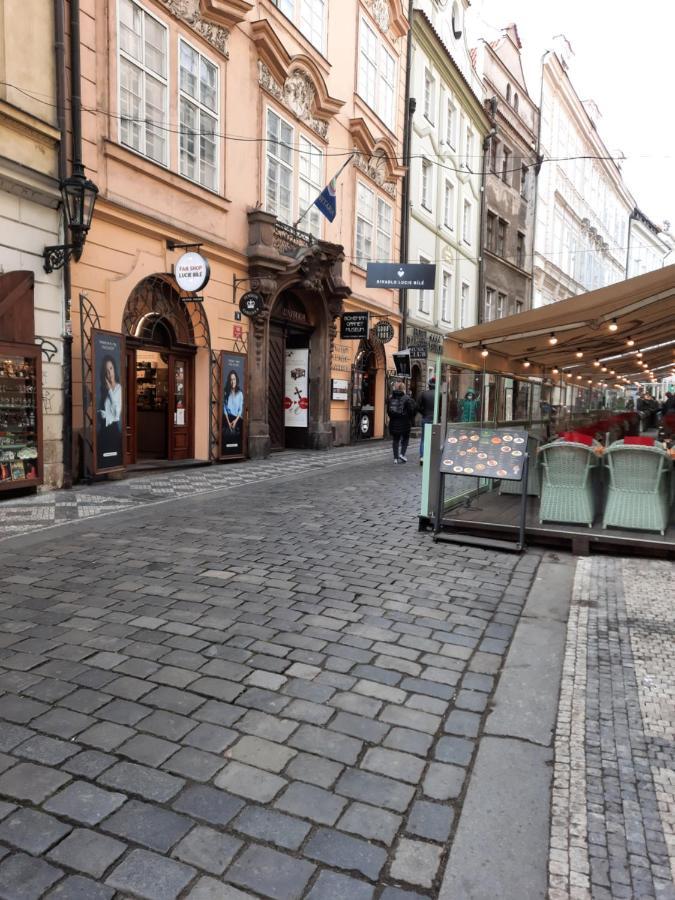 Pension Karlova Prag Eksteriør billede